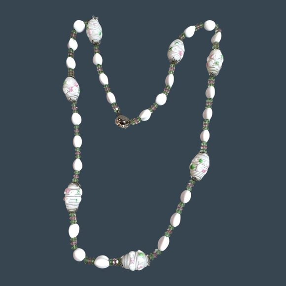 Vtg 26" Milk Glass Beaded Lampwork Necklace Floral Accents Statement Gold Tone - Picture 3 of 6